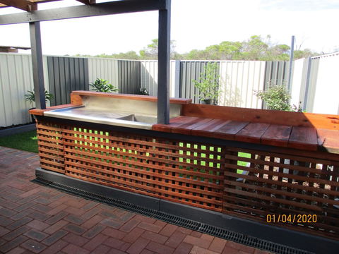 Whitlock Stays - Accommodation in Surfers Paradise 3