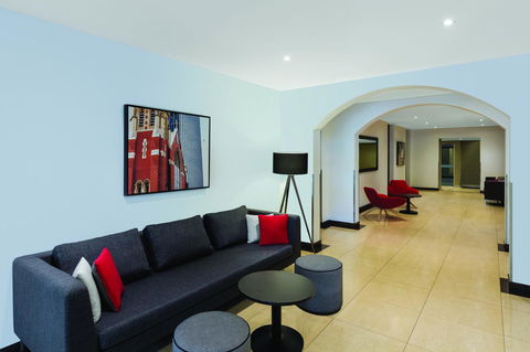 Mercure Perth On Hay - Accommodation in Surfers Paradise 13