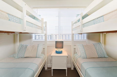 Calming Waters - Pet Friendly - Community Pool - Accommodation in Surfers Paradise 19