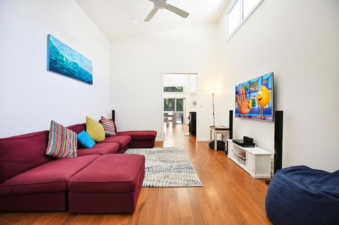 Calming Waters - Pet Friendly - Community Pool - Accommodation in Surfers Paradise 9