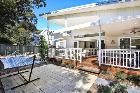 Calming Waters - Pet Friendly - Community Pool - Accommodation in Surfers Paradise 29