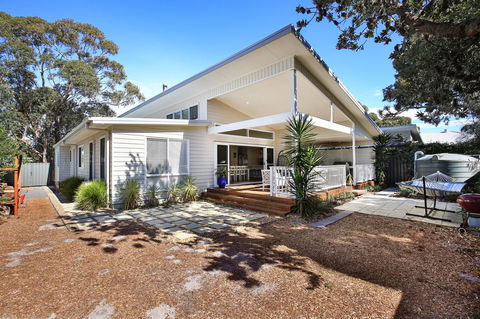 Calming Waters - Pet Friendly - Community Pool - Accommodation in Surfers Paradise 32