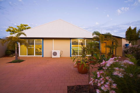 Osprey Holiday Village Unit 110 - Accommodation in Surfers Paradise 21