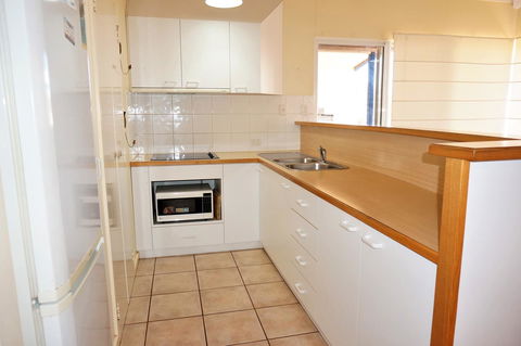 Osprey Holiday Village Unit 110 - Accommodation in Surfers Paradise 8
