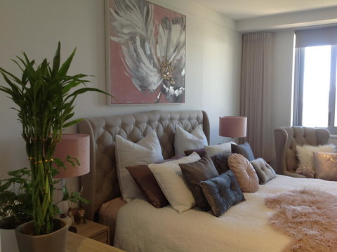 La Sea-esta Retreat At South Beach - Accommodation in Surfers Paradise 0