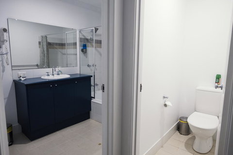 FortyTwo - Oceanside Retreat Busselton - Accommodation in Surfers Paradise 11