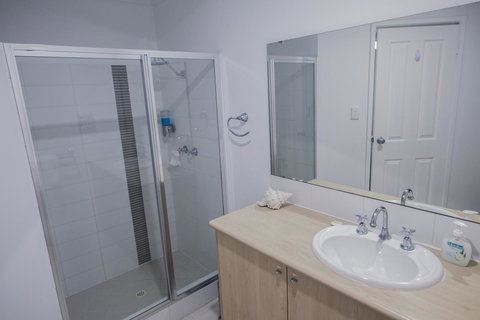 FortyTwo - Oceanside Retreat Busselton - Accommodation in Surfers Paradise 12