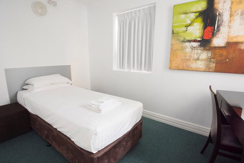 Akara Hotel - Accommodation in Surfers Paradise 8