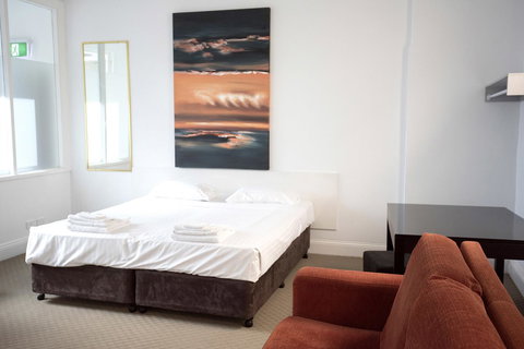 Akara Hotel - Accommodation in Surfers Paradise 4