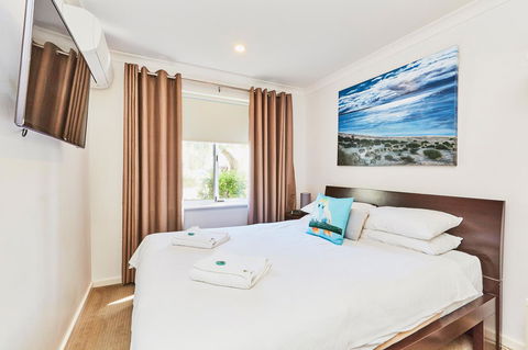 Cape View Beach Resort - Accommodation in Surfers Paradise 2