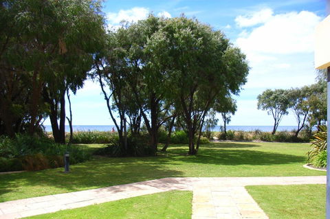 Cape View Beach Resort - Accommodation in Surfers Paradise 43