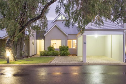 Cape View Beach Resort - Accommodation in Surfers Paradise 24