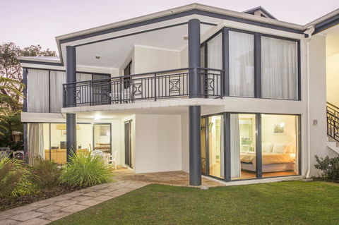 Cape View Beach Resort - Accommodation in Surfers Paradise 29