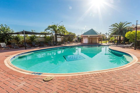 Country Comfort Perth - Accommodation in Surfers Paradise 37