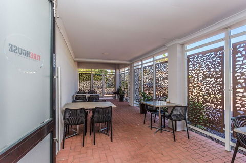Country Comfort Perth - Accommodation in Surfers Paradise 19