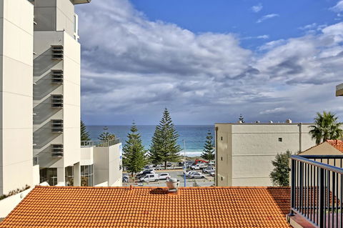 West Beach Lagoon 123 - Location & Views!!! - Accommodation in Surfers Paradise 13