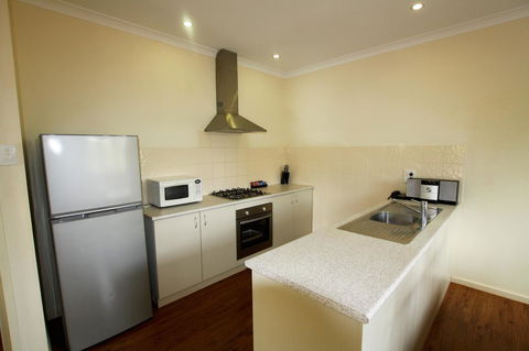 Kimberley Hotel - Accommodation in Surfers Paradise 6