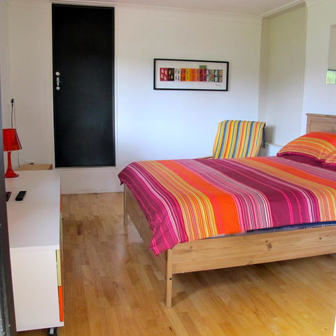 Pendeli Beach House - Accommodation in Surfers Paradise 4