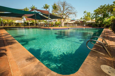 The Continental Hotel - Accommodation in Surfers Paradise 0