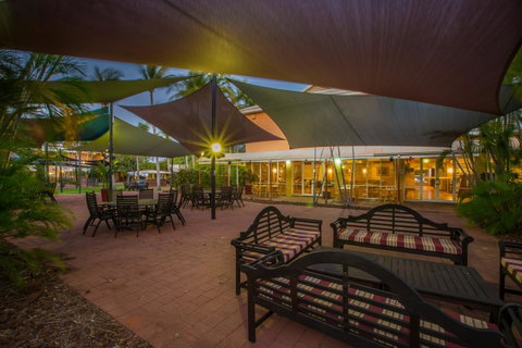 The Continental Hotel - Accommodation in Surfers Paradise 11