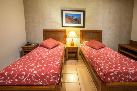 The Continental Hotel - Accommodation in Surfers Paradise 38