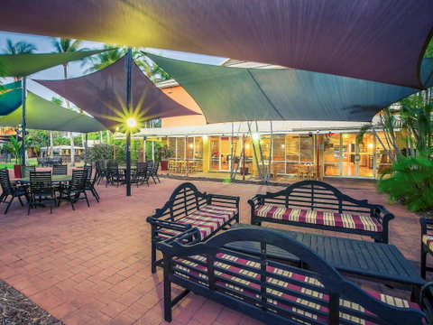 The Continental Hotel - Accommodation in Surfers Paradise 15