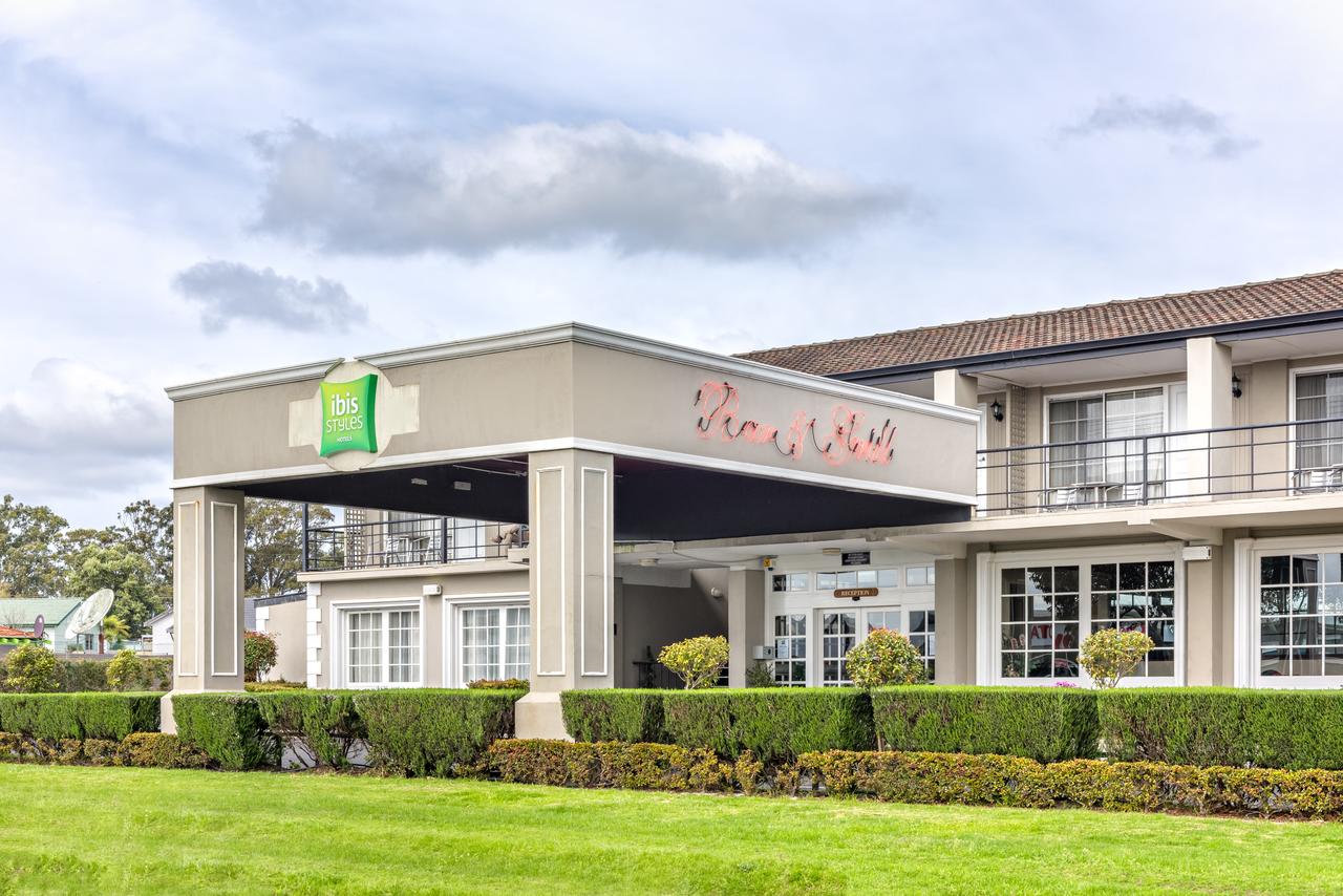 Orana WA Accommodation in Surfers Paradise