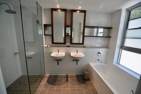 East On Byron - Accommodation in Surfers Paradise 18