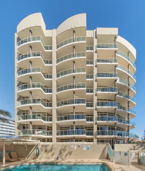 Northpoint Apartments - Accommodation in Surfers Paradise 2