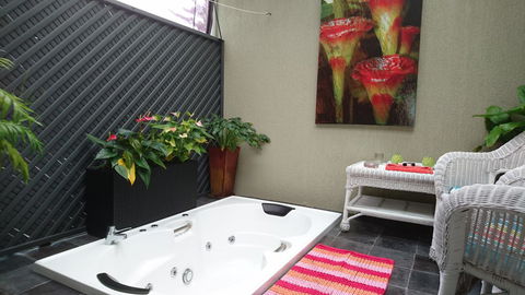 Nelson Bay Bed & Breakfast - Accommodation in Surfers Paradise 9
