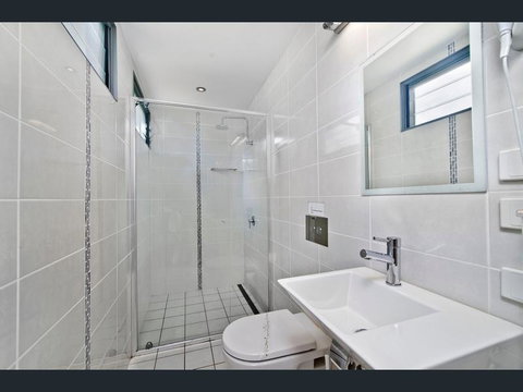Crescent Head Spa Villa - Accommodation in Surfers Paradise 7