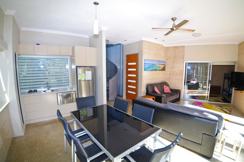 Crescent Head Spa Villa - Accommodation in Surfers Paradise 15