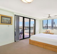 Darling Harbor Apartment - Accommodation in Surfers Paradise