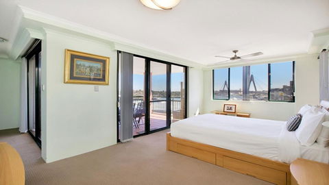 Darling Harbor Apartment - Accommodation in Surfers Paradise 0