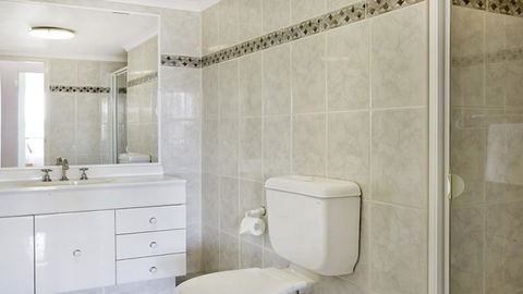 Darling Harbor Apartment - Accommodation in Surfers Paradise 5
