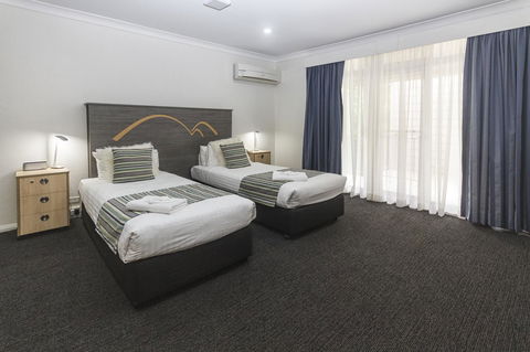 Nesuto Leura Gardens (formerly Waldorf Leura Gardens Resort) - Accommodation in Surfers Paradise 10