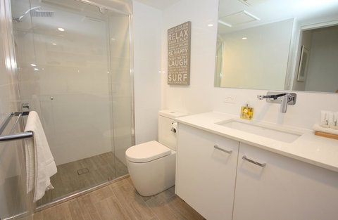 Cossies By The Sea - Accommodation in Surfers Paradise 5