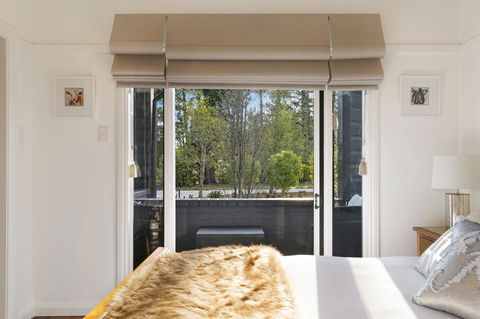 Romanz In The Valley (Luxury B&B) - Accommodation in Surfers Paradise 6