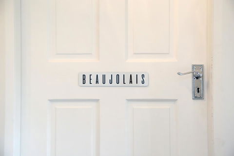 Romanz In The Valley (Luxury B&B) - Accommodation in Surfers Paradise 5