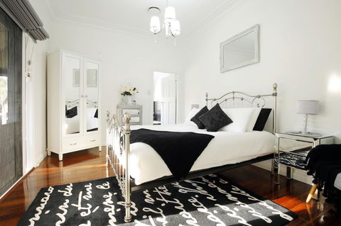 Romanz In The Valley (Luxury B&B) - Accommodation in Surfers Paradise 12