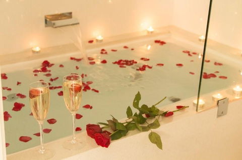 Byron Central Apartments - Accommodation in Surfers Paradise 24