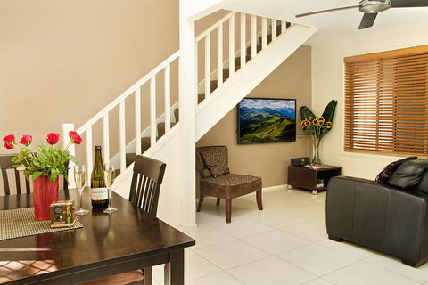 Byron Central Apartments - Accommodation in Surfers Paradise 15