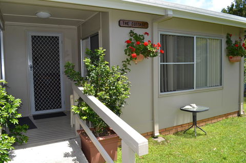Sundial Holiday Units - Accommodation in Surfers Paradise 25