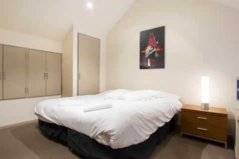 Lantern 1 Bedroom Balcony With Panoramic View - Accommodation in Surfers Paradise 40