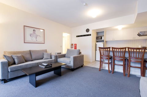Lantern 1 Bedroom Balcony With Panoramic View - Accommodation in Surfers Paradise 27