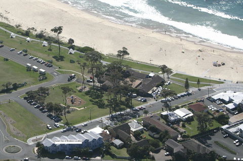 Breakers Apartments - Accommodation in Surfers Paradise 17