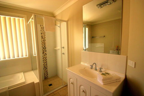 Colonial Court Villas - Accommodation in Surfers Paradise 29