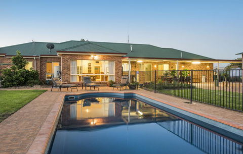 Colonial Court Villas - Accommodation in Surfers Paradise 2
