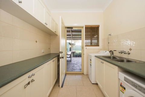 Colonial Court Villas - Accommodation in Surfers Paradise 7