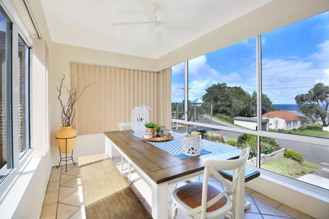 The Rotunda, Gerroa - Accommodation in Surfers Paradise 15